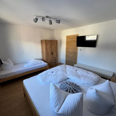 Weitblick לאדיס